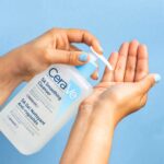 CeraVe SA Smoothing Cleanser – 236 ml - Image 2