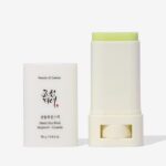 Beauty of Joseon Matte Sun Stick Mugwort Camelia 18g - Image 4