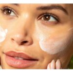 Clarins Hydrating Gentle Foaming Cleanser – 125 ml - Image 5