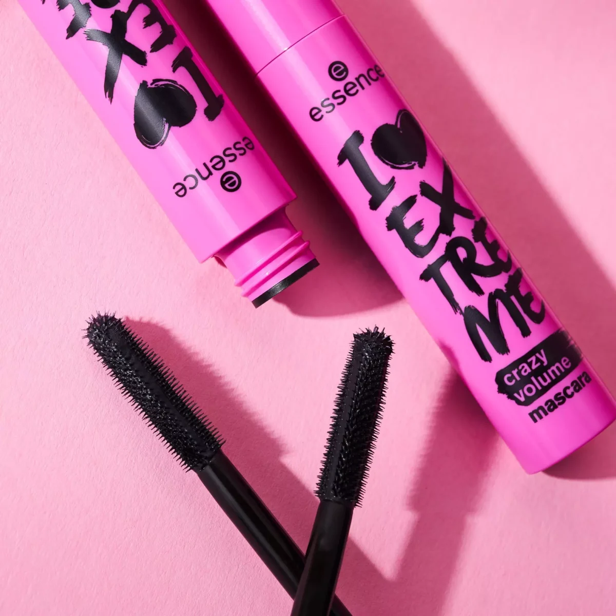 Essence - i love extreme crazy volume mascara - image 5